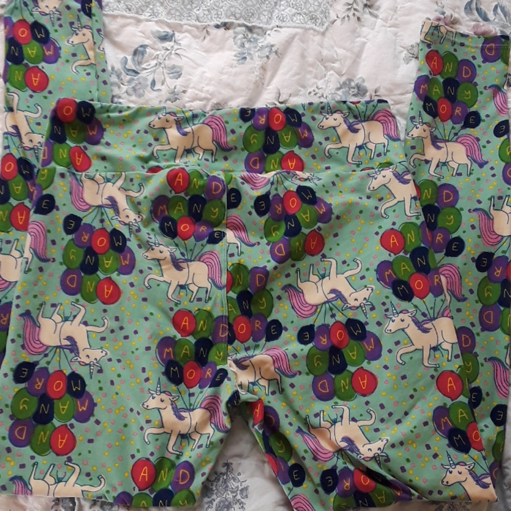 Lot of 2 LuLaRoe Leggings. 6-222 - Picture 3 of 8